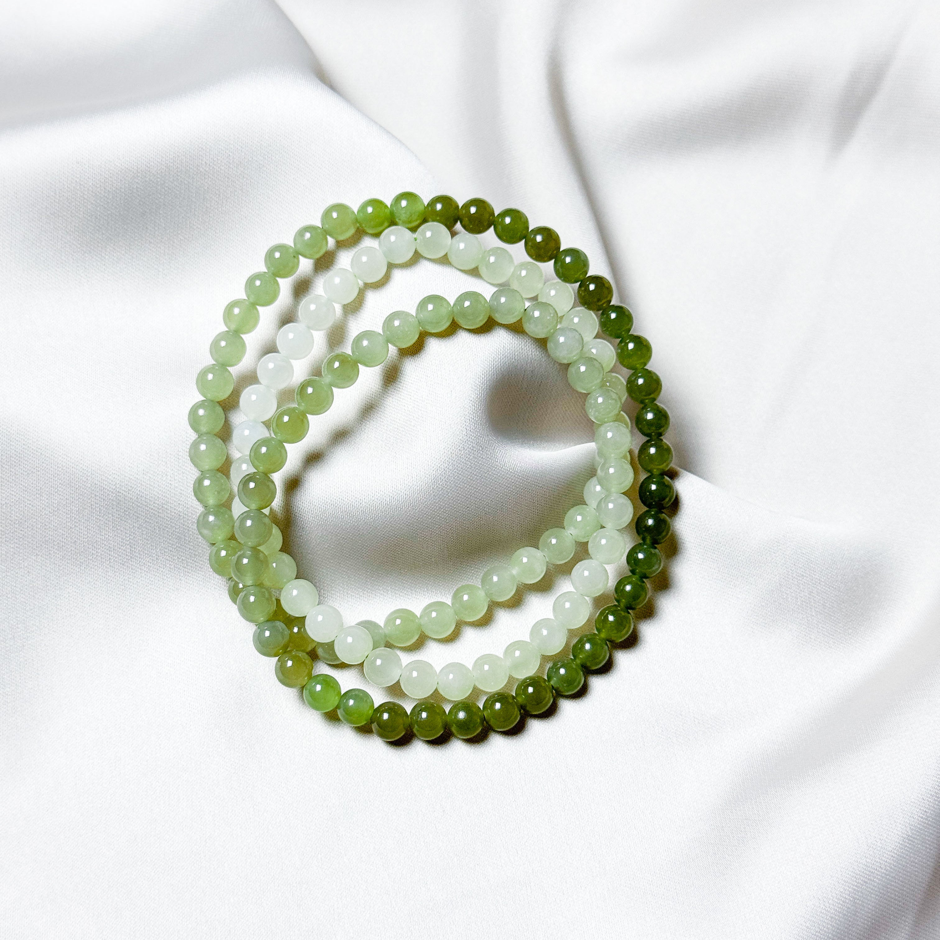 Equilibrium Ombré Jade Stacking Bracelet