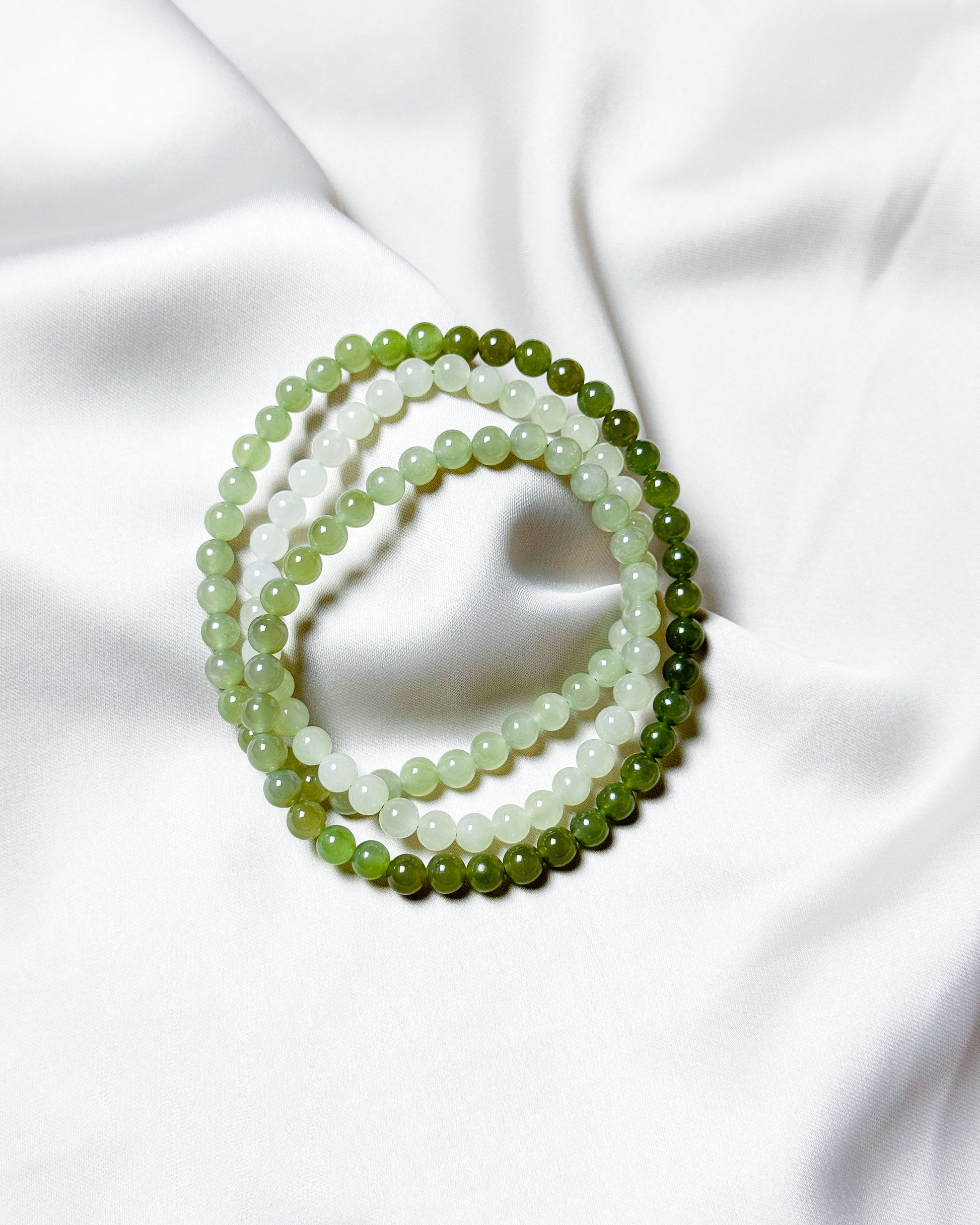 Equilibrium Ombré Jade Stacking Bracelet